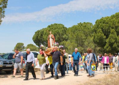 Procesión en Romería a la Cruz de San Gregorio